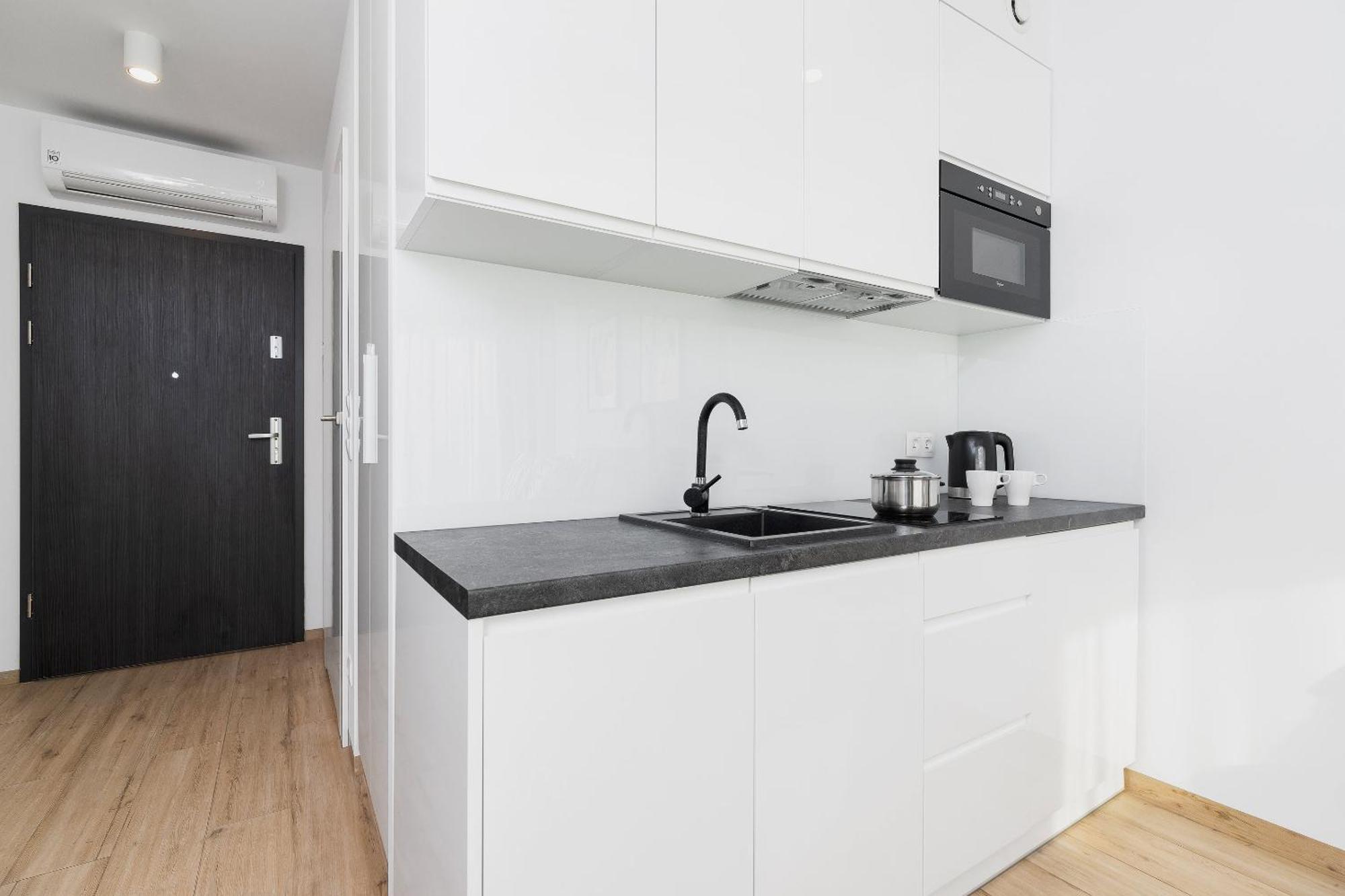 Apartment For Two - Pilsudskiego 1 Street كراكوفيا المظهر الخارجي الصورة