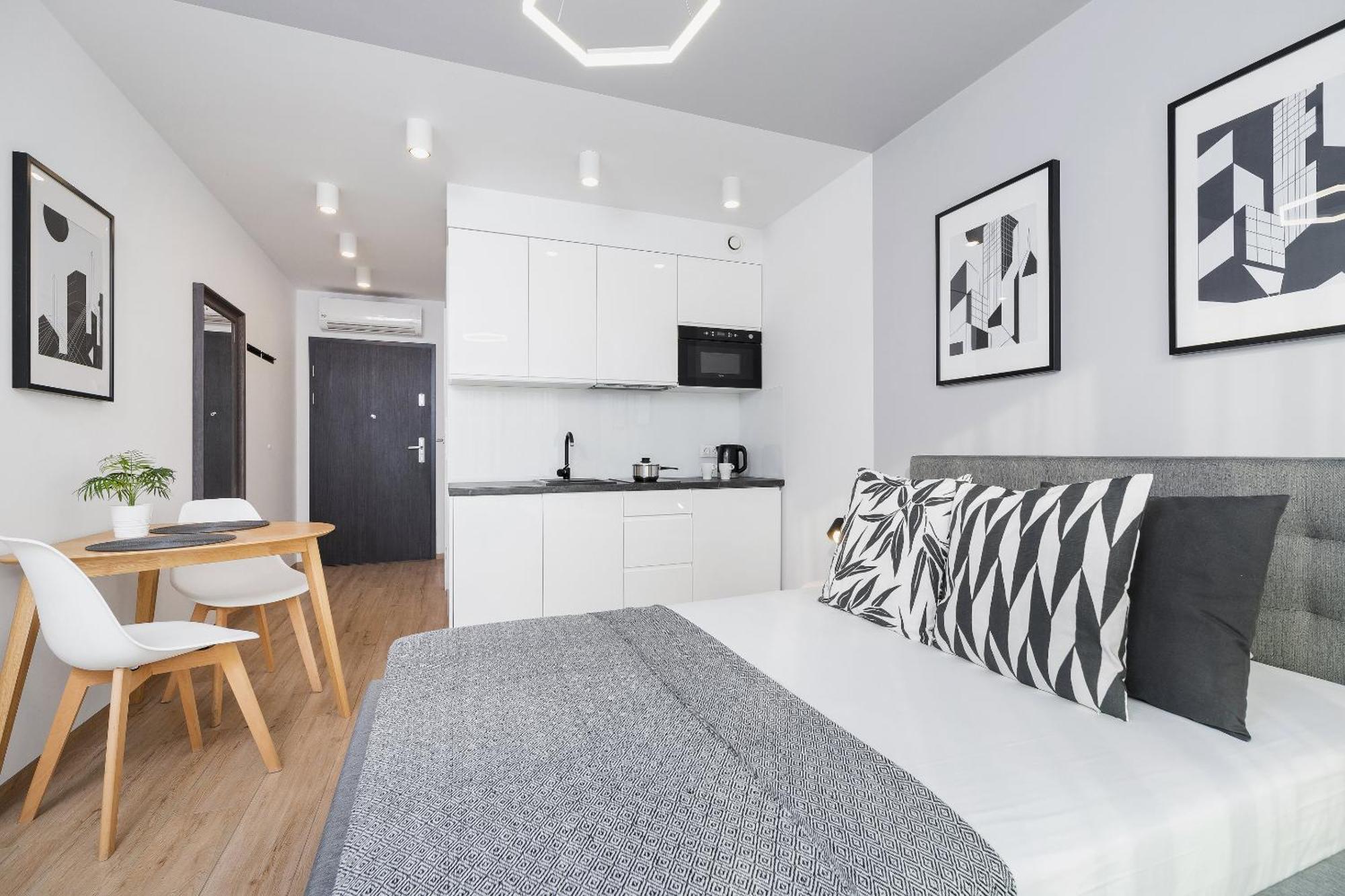 Apartment For Two - Pilsudskiego 1 Street كراكوفيا المظهر الخارجي الصورة