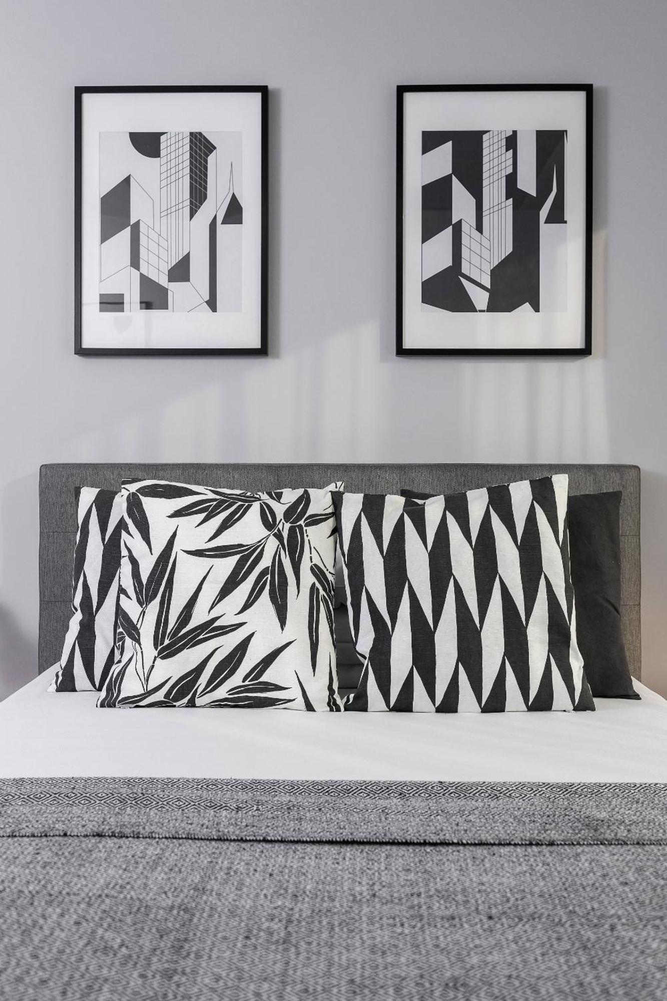 Apartment For Two - Pilsudskiego 1 Street كراكوفيا المظهر الخارجي الصورة